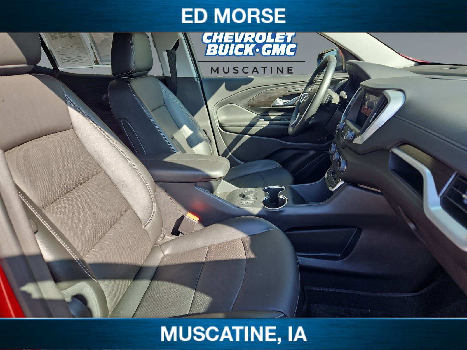 Certified 2024 GMC Terrain SLT w/ Infotainment Package II image 16