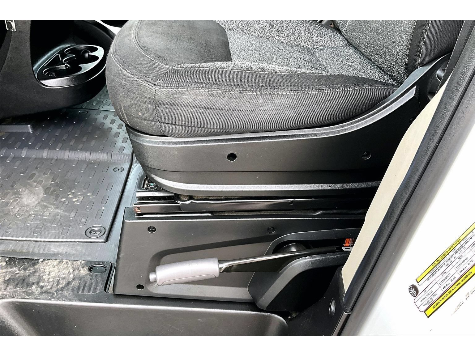Used 2019 RAM ProMaster 1500 FWD image 25