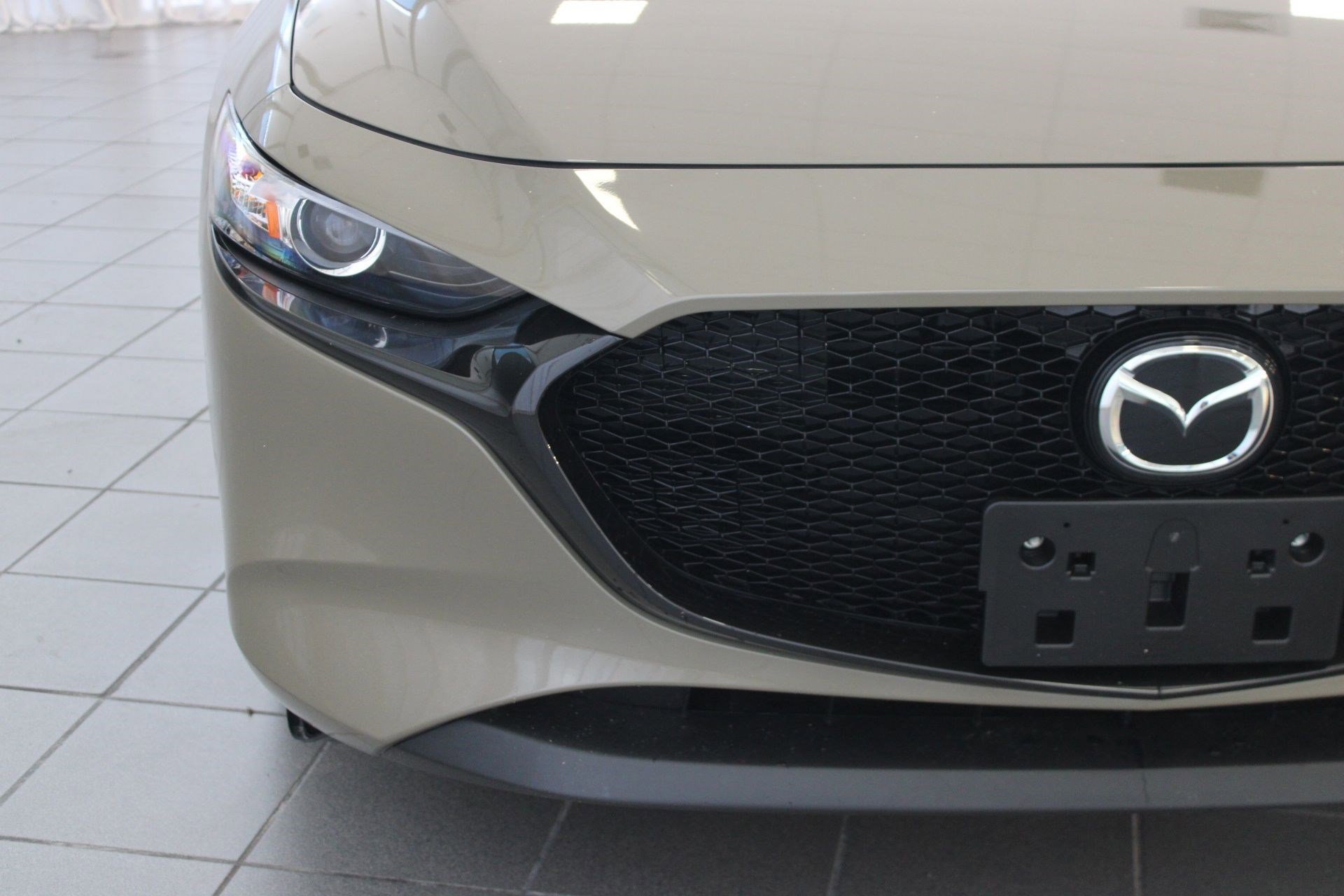 Used 2025 MAZDA MAZDA3 Carbon image 10