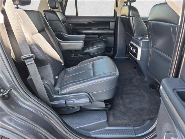 Used 2023 Ford Expedition XLT AWD/4WD image 20