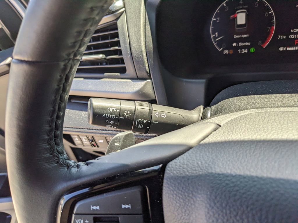 Used 2025 Honda Odyssey Touring image 30