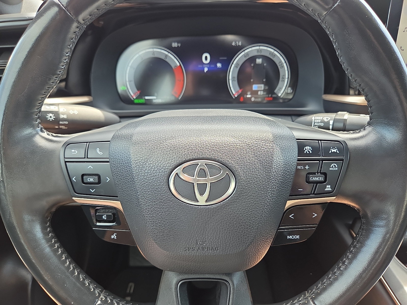 Used 2023 Toyota Crown AWD/4WD image 24