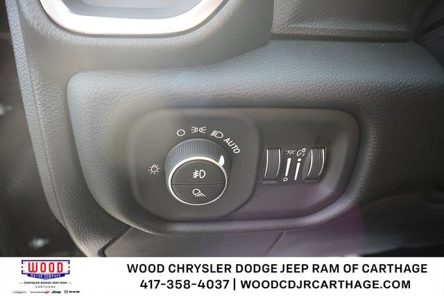 New 2026 RAM 2500 Laramie AWD/4WD image 17
