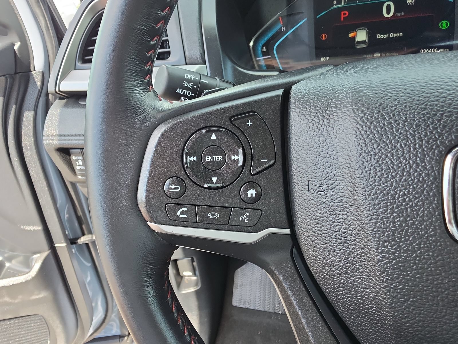 Used 2024 Honda Odyssey Sport image 23