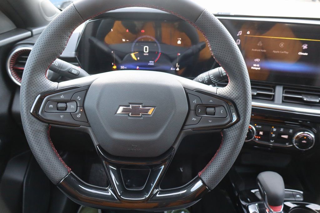 New 2026 Chevrolet Trax RS w/ Sunroof Package image 6