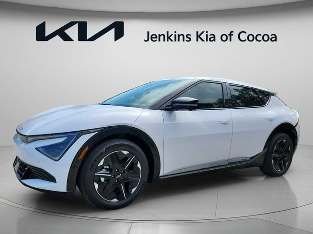 New 2026 Kia EV6 Wind RWD image 9