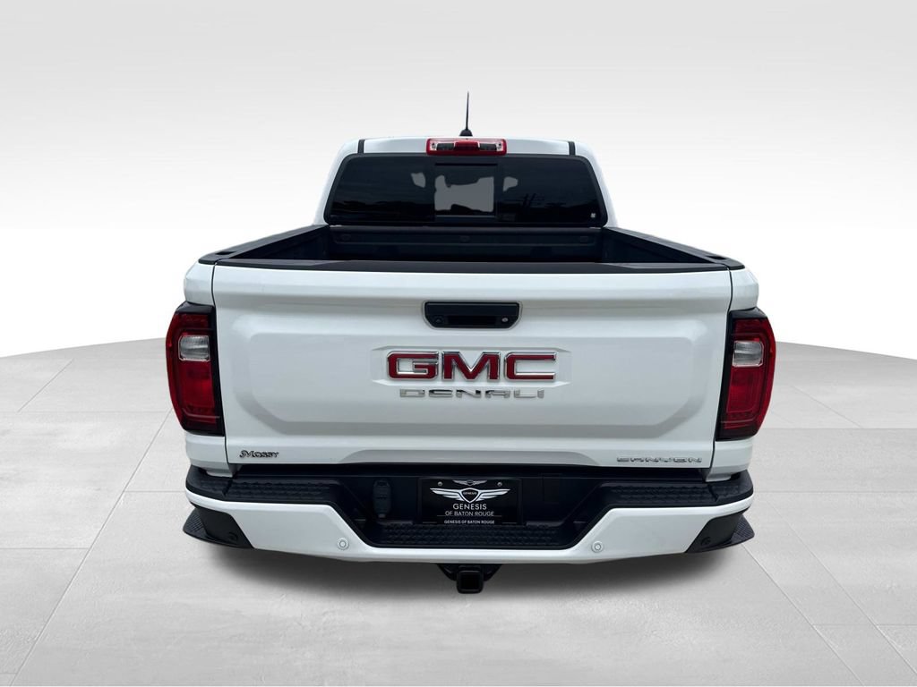 Used 2025 GMC Canyon Denali AWD/4WD image 8