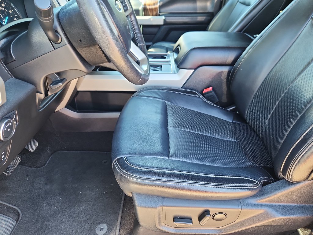 Used 2019 Ford F150 Lariat RWD image 7