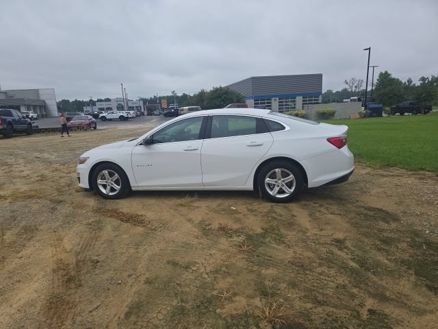 Used 2023 Chevrolet Malibu LS FWD image 4