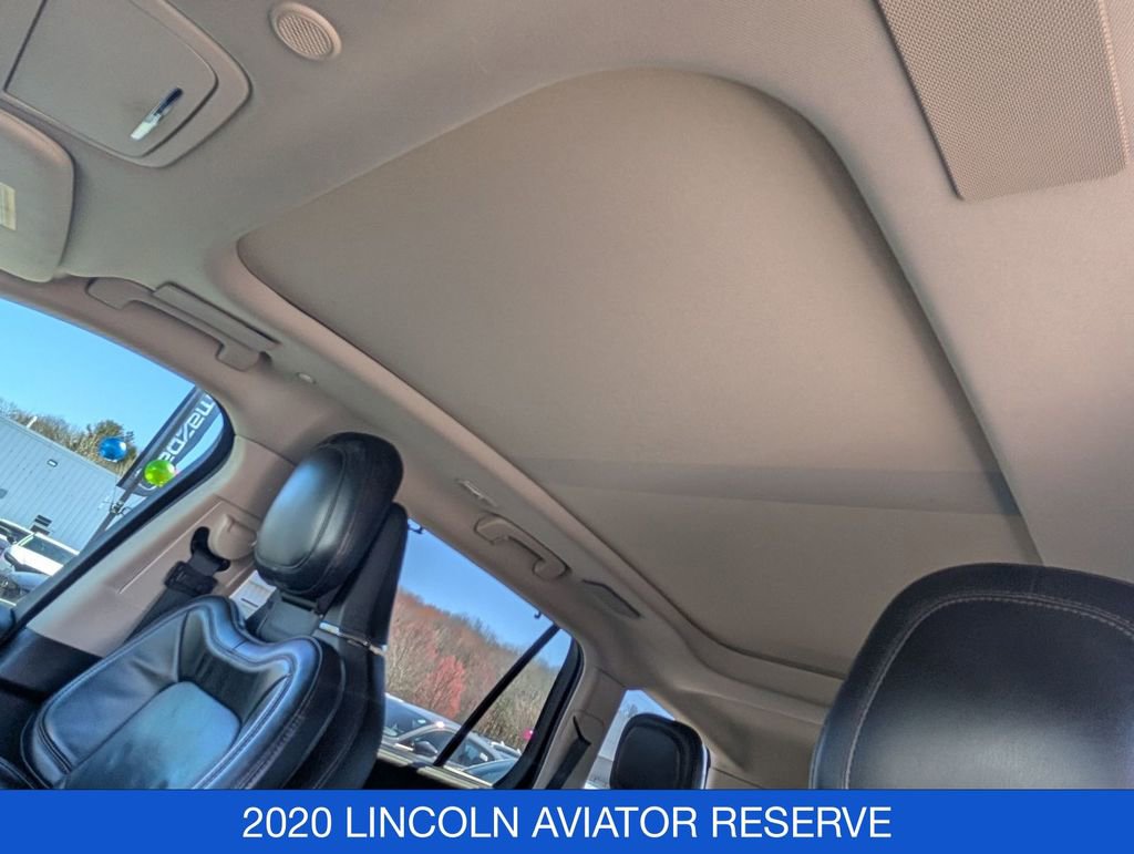 Used 2020 Lincoln Aviator Reserve w/ Equipment Group 202A image 14