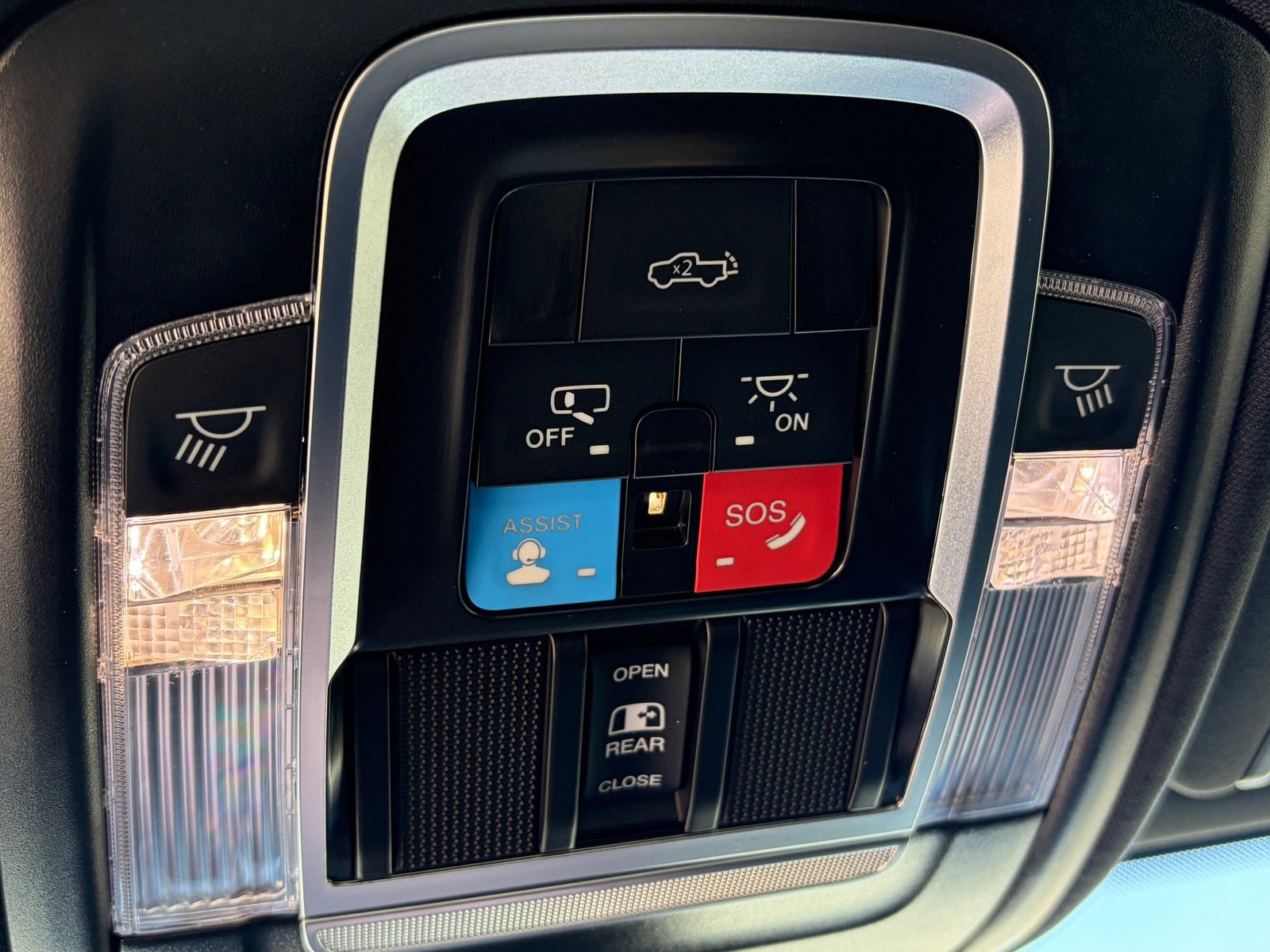 Used 2026 RAM 3500 Laramie w/ Max Tow Package image 24