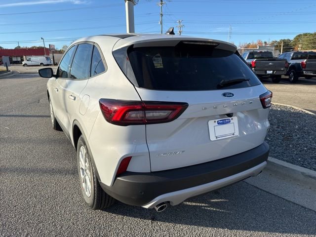 New 2026 Ford Escape Active w/ Tech Pack #1 FWD image 9