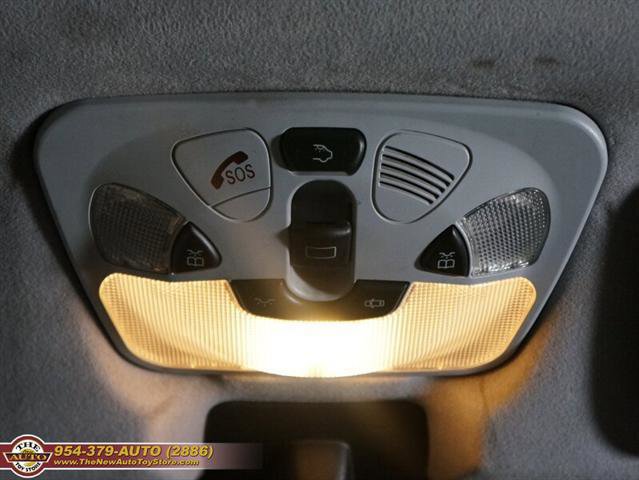 Used 2004 Mercedes-Benz G 500 image 29