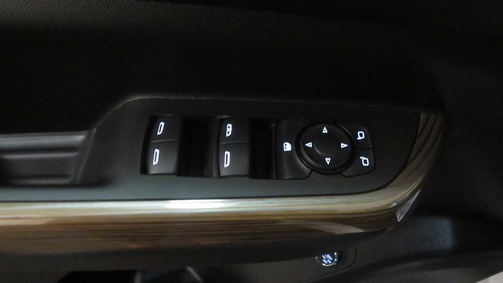 Used 2023 GMC Acadia SLE w/ Driver Convenience Package image 21