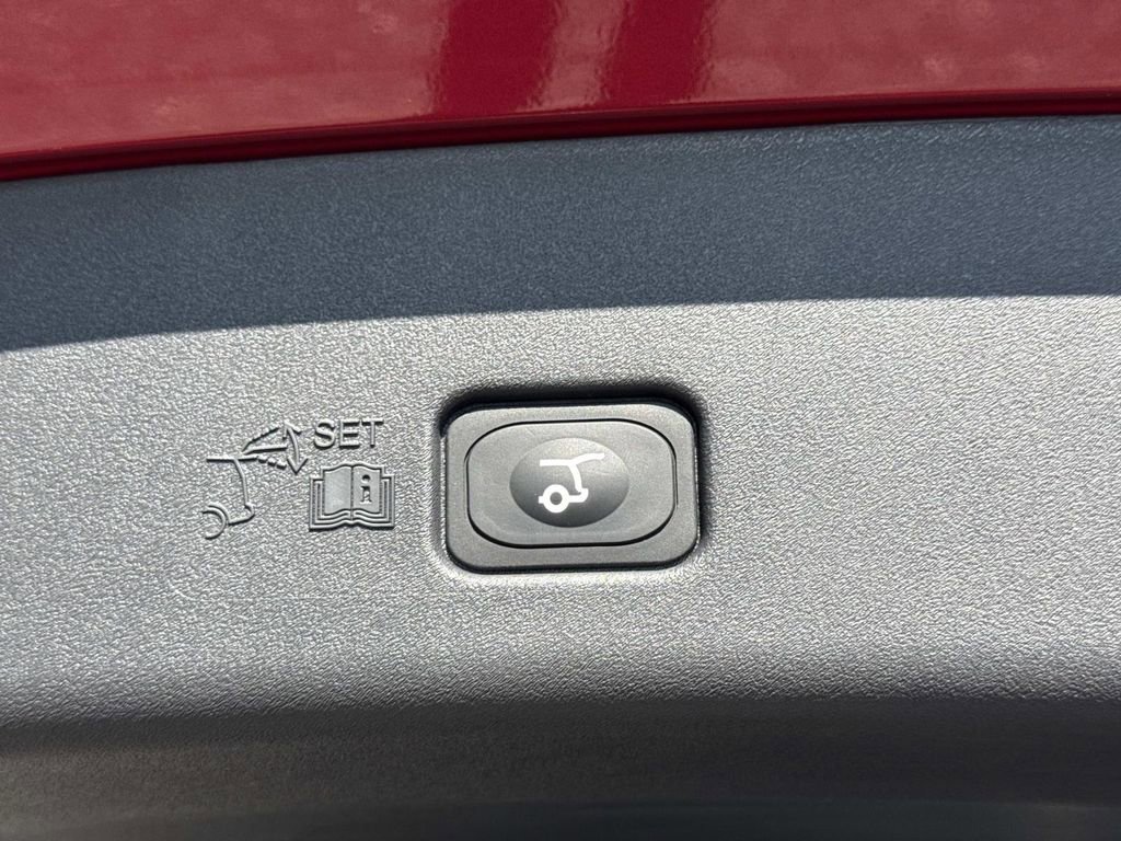 New 2026 Lincoln Nautilus Reserve image 12