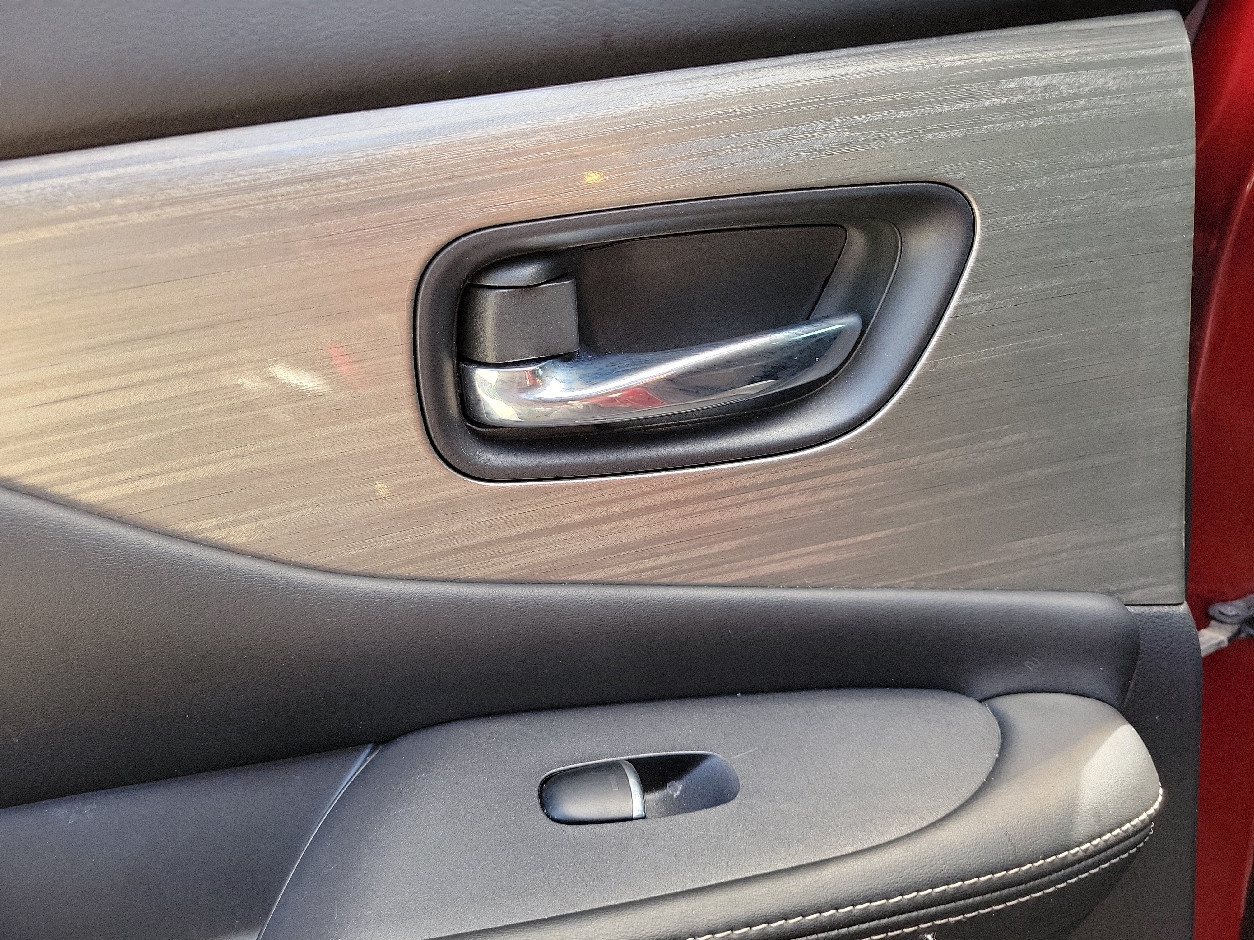 Used 2018 Nissan Murano SL w/ Cargo Package FWD image 20