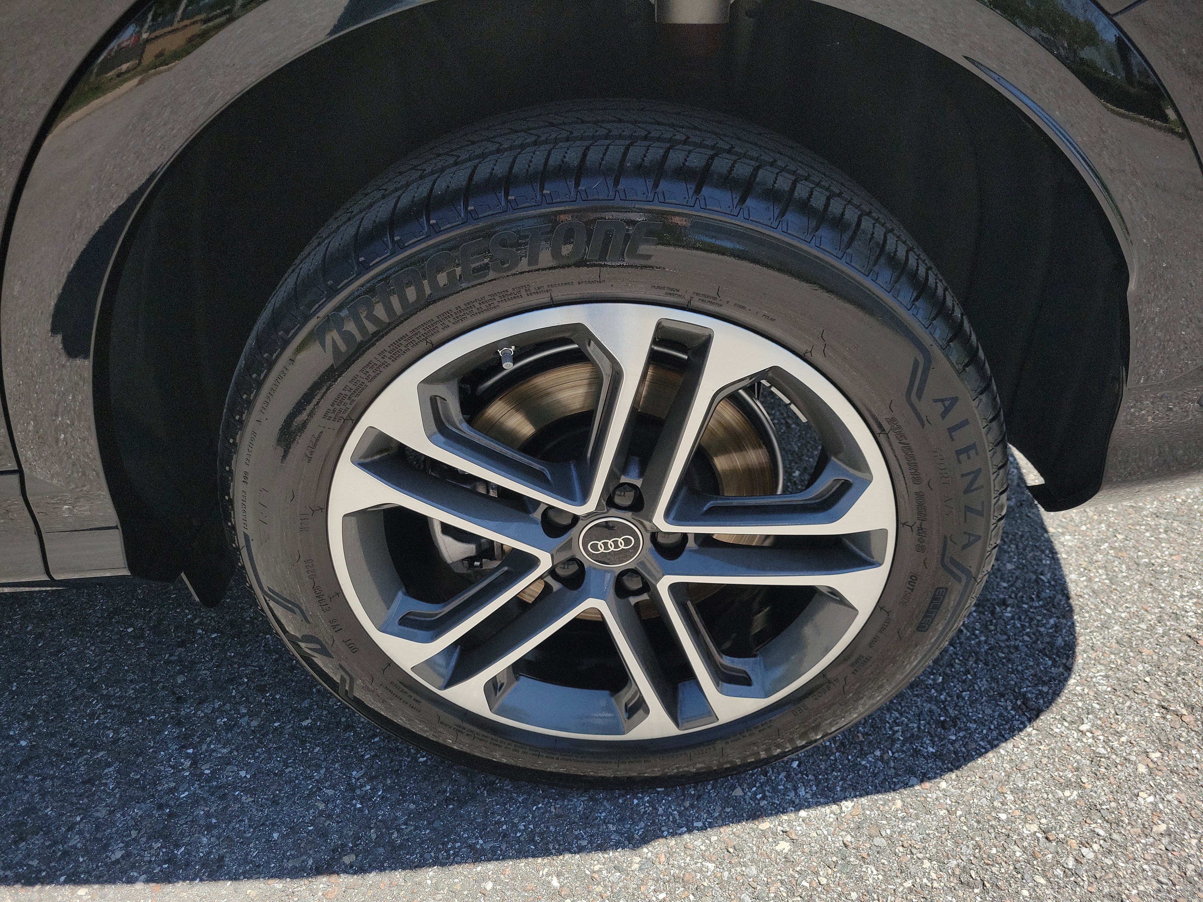 Used 2025 Audi Q5 Premium image 33