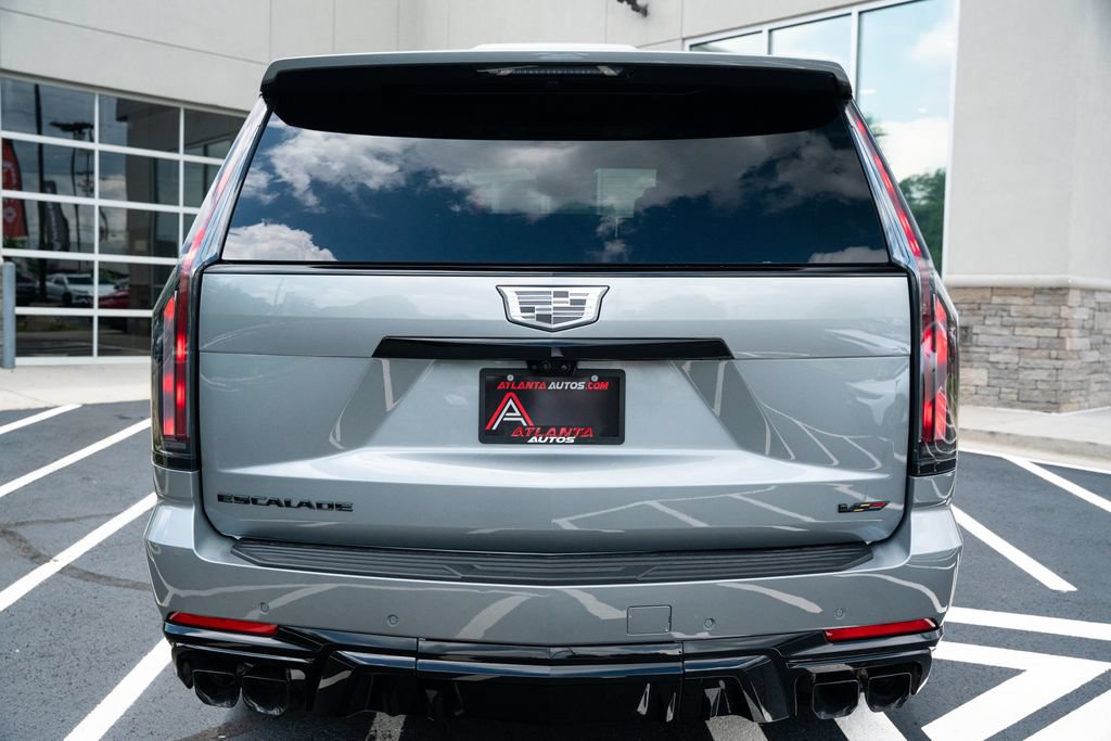 Used 2025 Cadillac Escalade V w/ LPO, ONYX Package AWD/4WD image 14