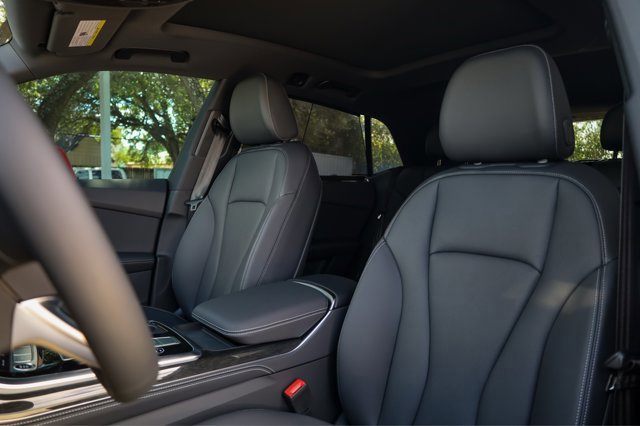 New 2026 Audi Q8 Premium Plus image 9