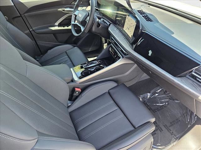 New 2025 Audi Q5 Premium Plus image 16