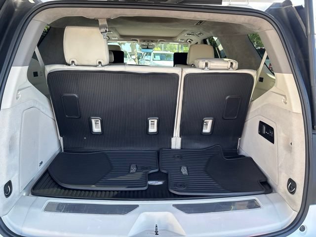 Used 2022 Cadillac Escalade Sport Platinum w/ LPO, ONYX Package AWD/4WD image 42