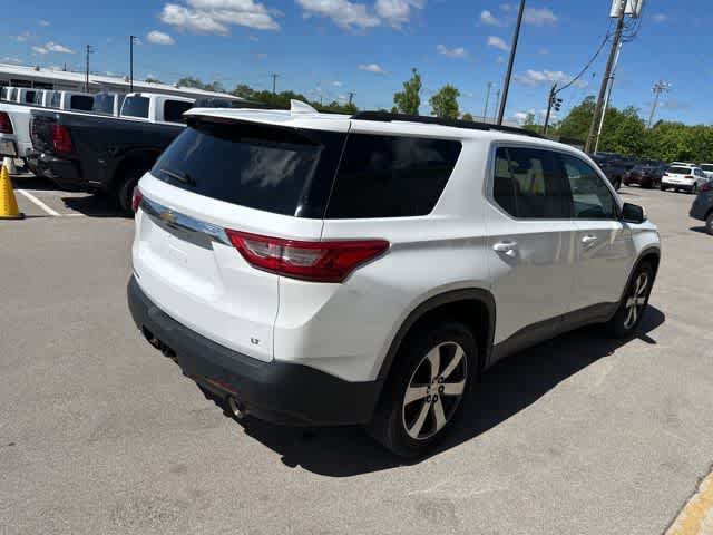 Used 2019 Chevrolet Traverse LT w/ LT Premium Package AWD/4WD image 22