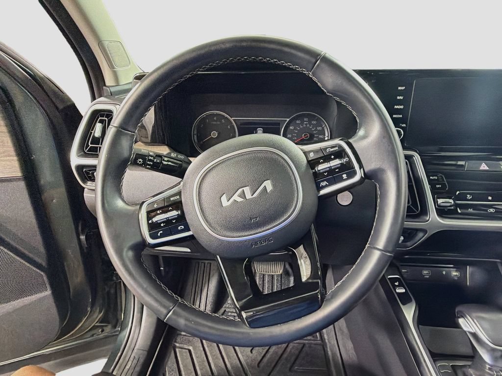 Used 2023 Kia Sorento X-Line EX AWD/4WD image 13