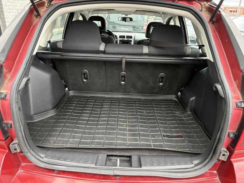 Used 2009 Dodge Caliber SXT FWD image 16