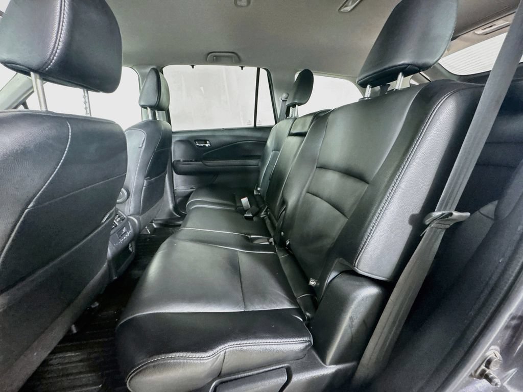 Used 2019 Honda Pilot EX-L image 32