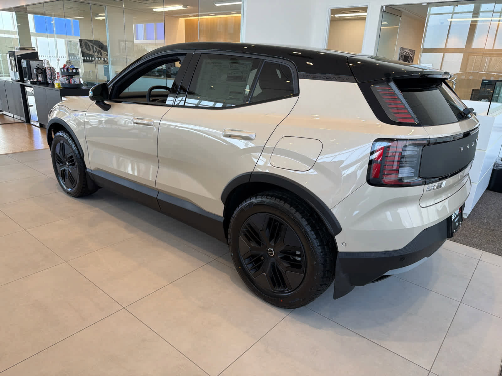 New 2026 Volvo EX30 Cross Country Ultra w/ Protection Package Premier image 9