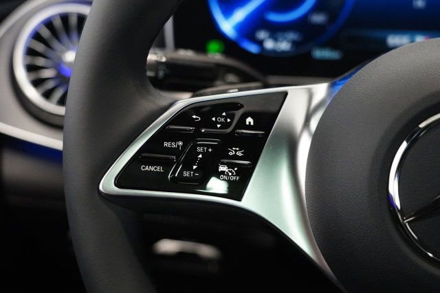 New 2025 Mercedes-Benz EQE 350+ 4MATIC Sedan image 20