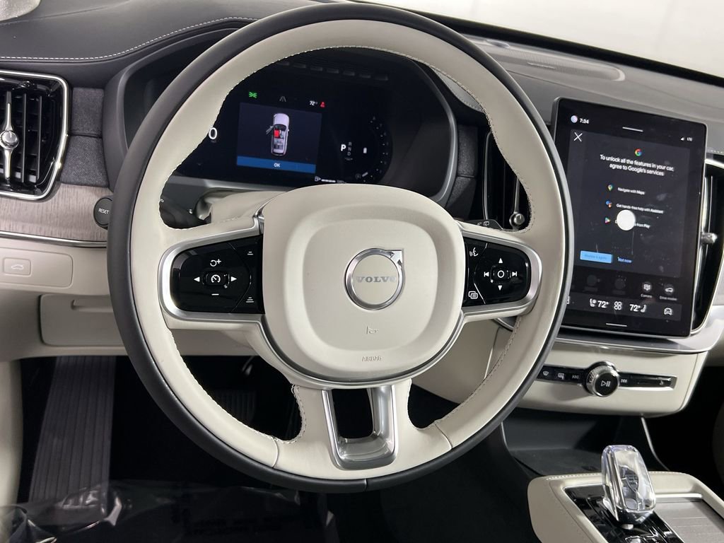 New 2026 Volvo XC90 B6 Ultra w/ Lounge Package image 10