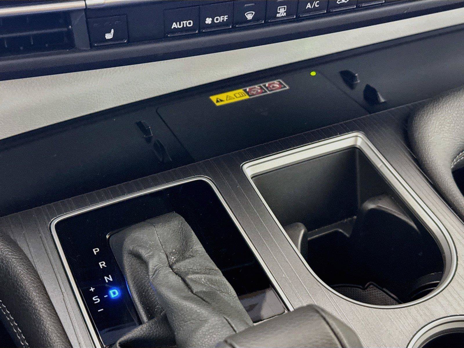 Certified 2026 Toyota Sienna XLE FWD image 29