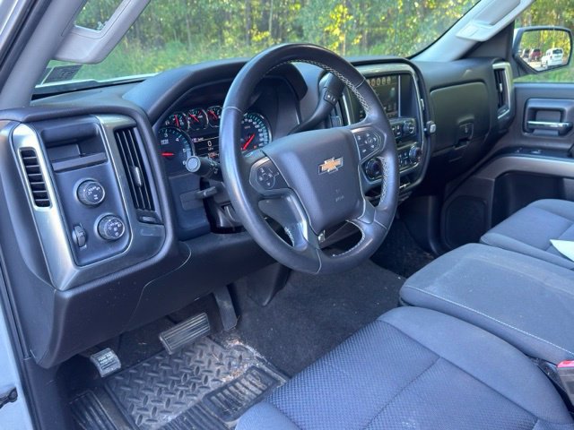 Used 2018 Chevrolet Silverado 1500 LT w/ LT Eassist Package AWD/4WD image 23