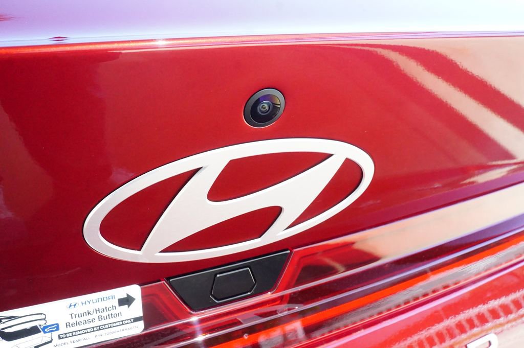 New 2025 Hyundai Elantra Blue image 22