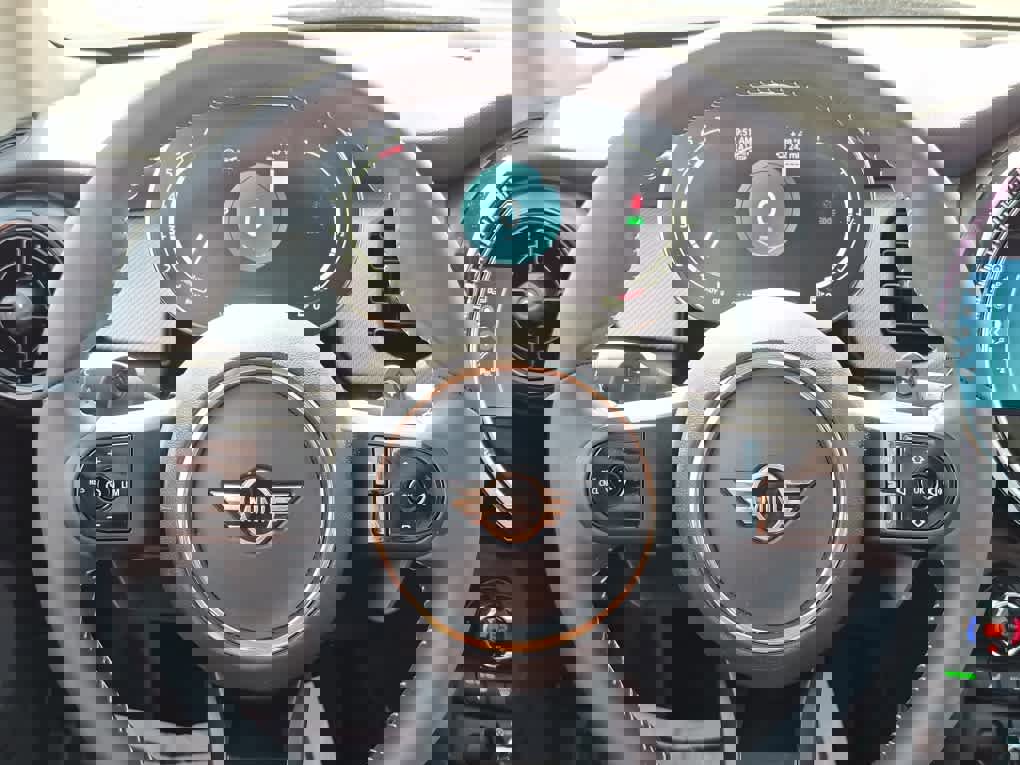 Used 2023 MINI Cooper S image 16