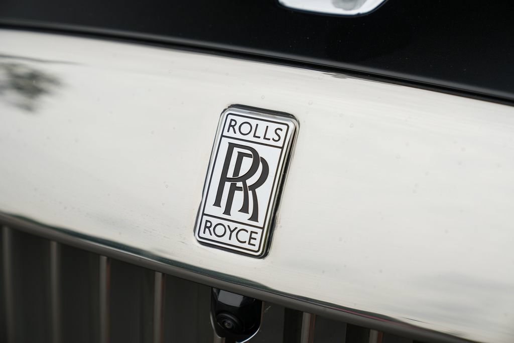 Used 2024 Rolls-Royce Spectre w/ Spectre Launch Package AWD/4WD image 8