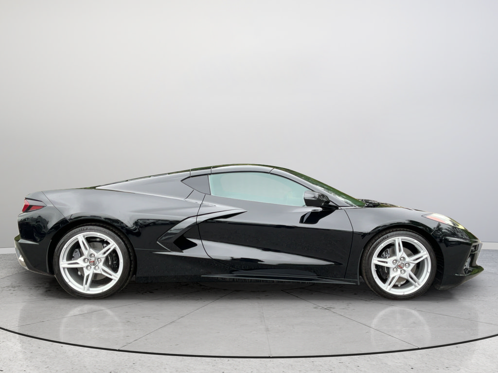 Certified 2020 Chevrolet Corvette Stingray Coupe w/ 1LT RWD image 6