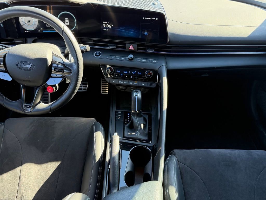Used 2025 Hyundai Elantra N image 18
