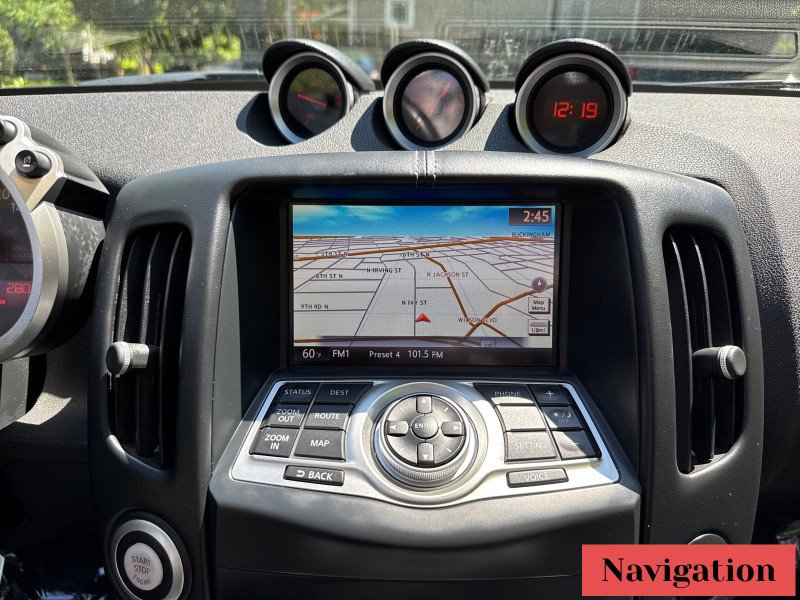 Used 2010 Nissan 370Z Touring w/ Sport Pkg RWD image 22