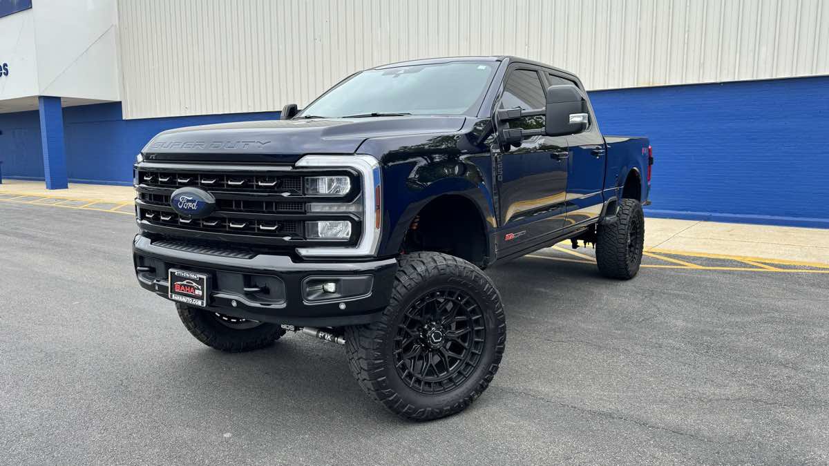 Used 2025 Ford F250 King Ranch w/ Chrome Package AWD/4WD image 2