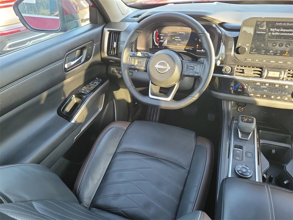 Certified 2023 Nissan Pathfinder Platinum image 10