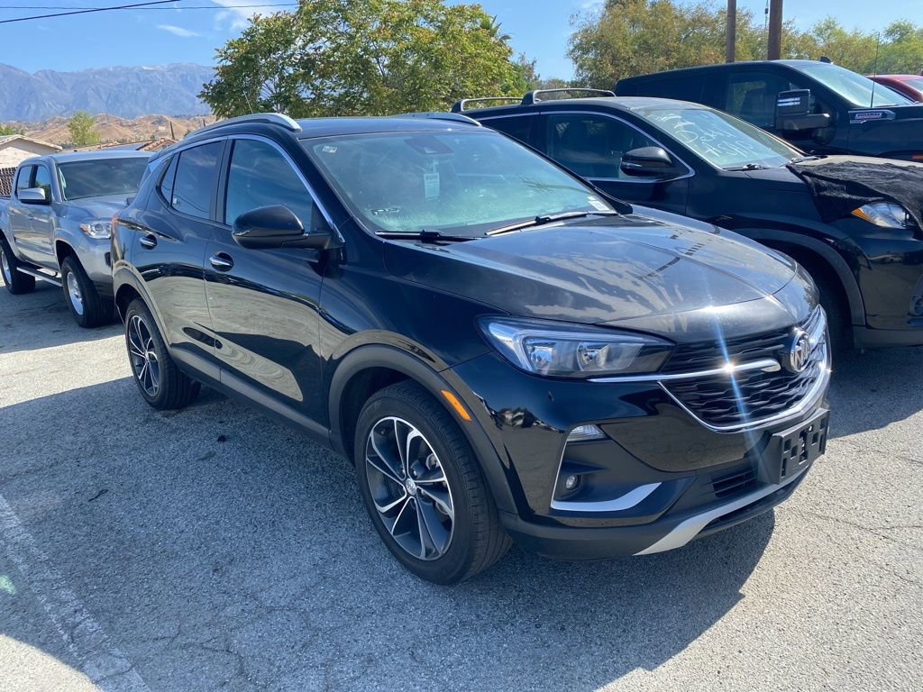 Used 2023 Buick Encore GX Select FWD image 1