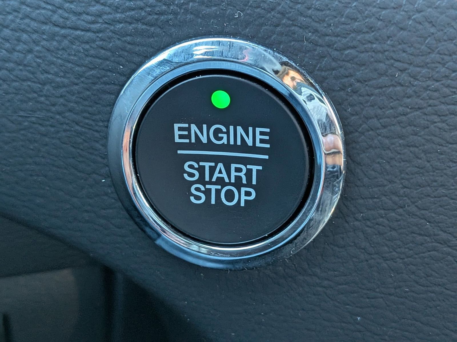 Certified 2024 Ford Edge ST-Line image 34