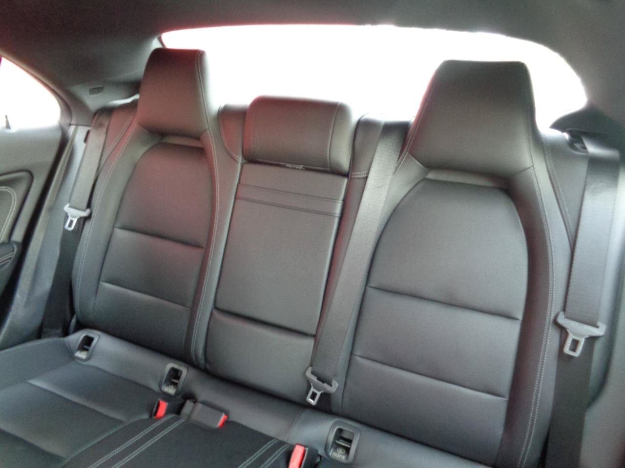 Used 2016 Mercedes-Benz CLA 250 4MATIC image 8