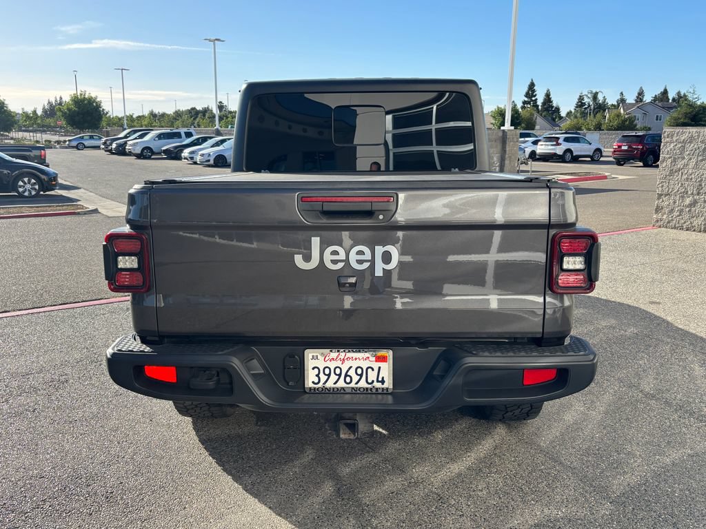 Used 2020 Jeep Gladiator Overland AWD/4WD image 6