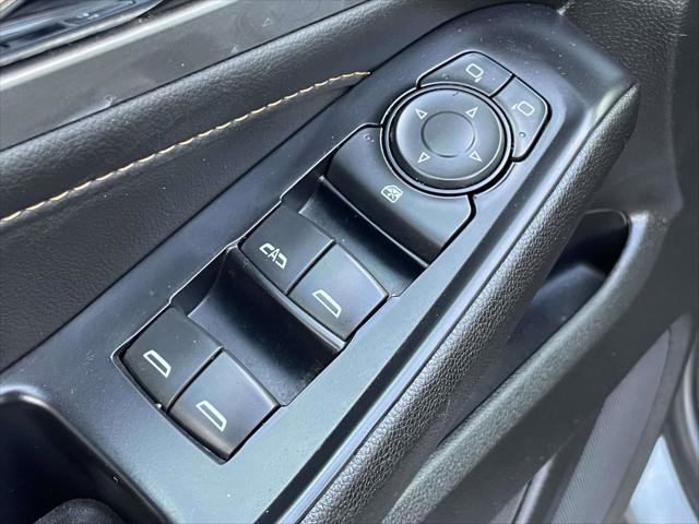 Used 2020 Chevrolet Traverse RS image 17