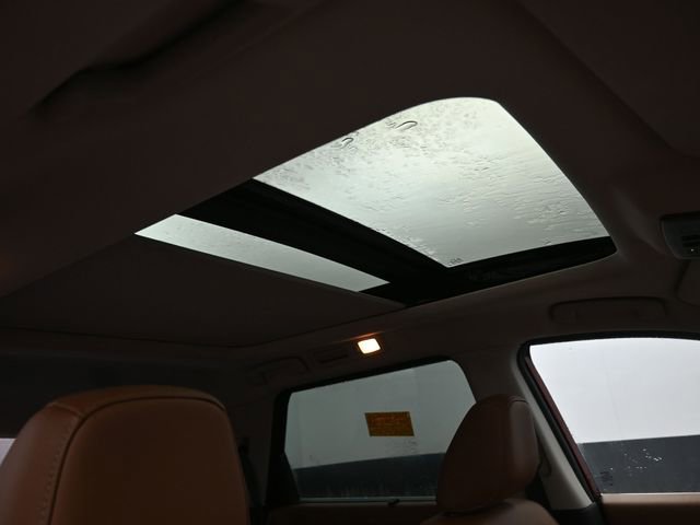 Used 2024 Nissan Pathfinder Platinum w/ Cargo Package image 13