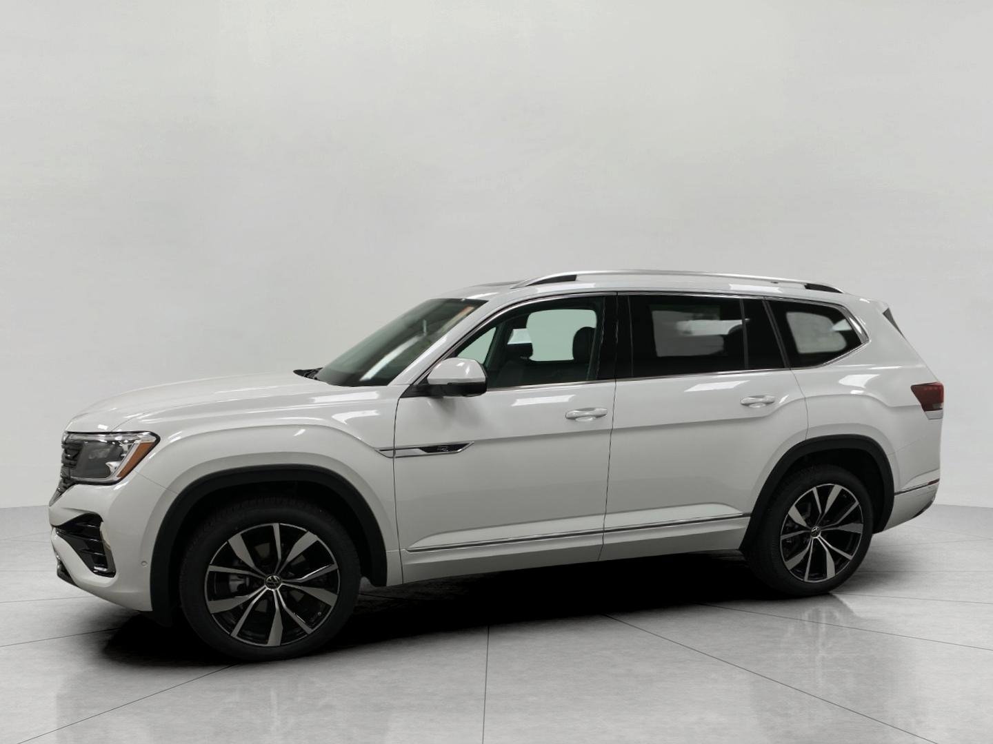 New 2026 Volkswagen Atlas SEL Premium R-Line image 9