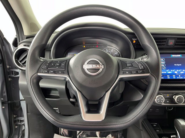 Used 2023 Nissan Kicks SV FWD image 22